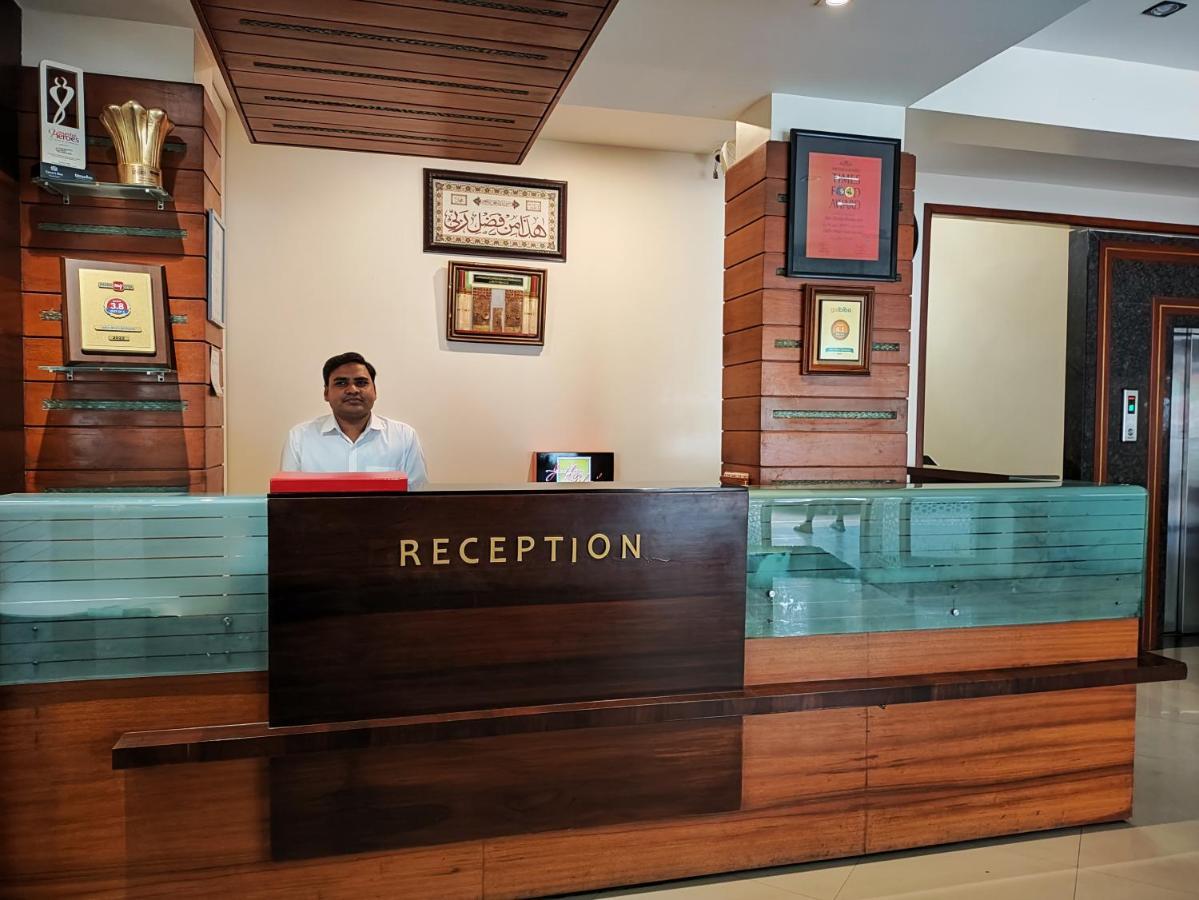 Jaffer Bhai'S Brickland Hotel Pānchgani Exterior foto