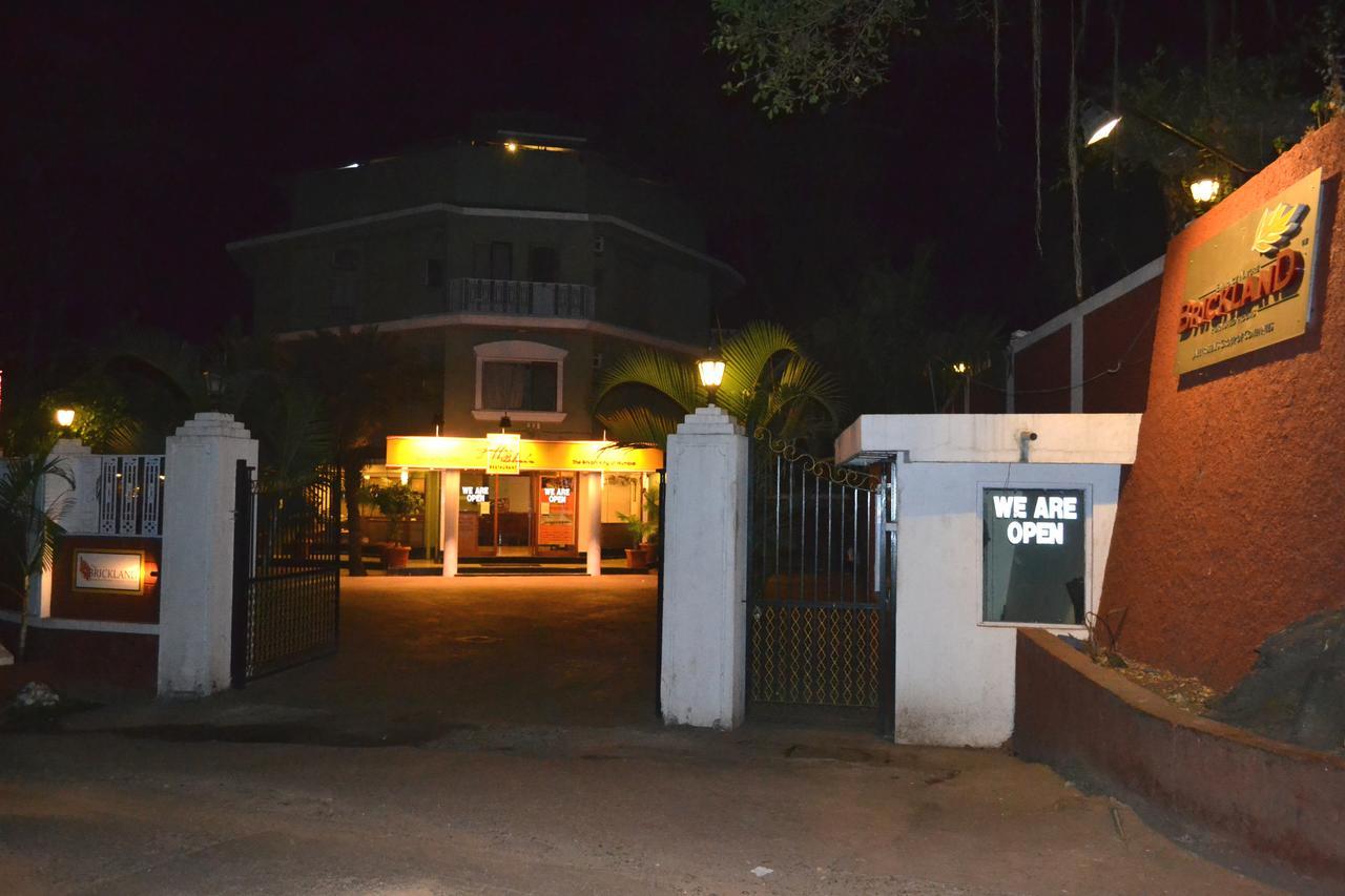 Jaffer Bhai'S Brickland Hotel Pānchgani Exterior foto