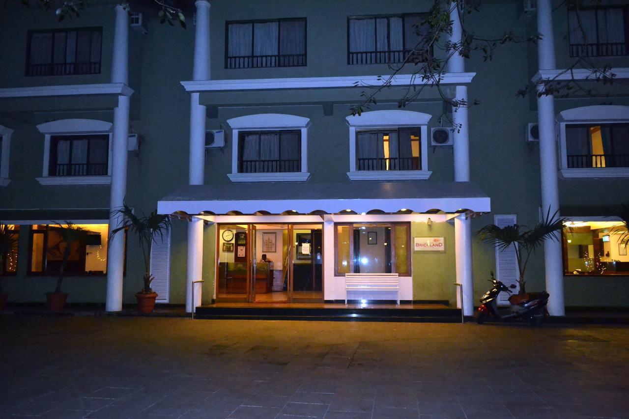Jaffer Bhai'S Brickland Hotel Pānchgani Exterior foto