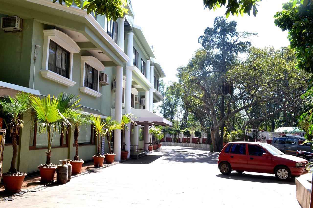 Jaffer Bhai'S Brickland Hotel Pānchgani Exterior foto